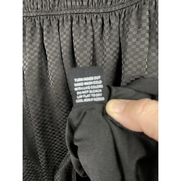 Blu Pepper Dress Sz M Black Checkered On/Off Shoulder Elastic Waist Flowy NWT - Picture 11 of 12